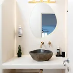 Mirabelle Luxury Plaka (Naxos)